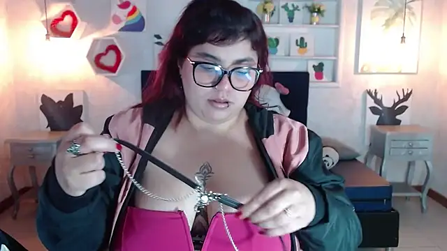 danna garza online show from 02-08-26, 06:39