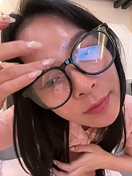 Snapshot of Achix58 chatting on 02-10-26, 04:11 Achix58 online show from 02-10-26, 04:11