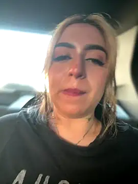 VeloraVyxen  online show from 11-22-25, 09:03