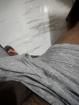 Snapshot of big_cum_load chatting on 12-17-25, 02:45 big cum load online show from 12-17-25, 02:45