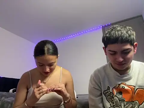 Snapshot of Zhara_williams chatting on 04-16-26, 12:06 Zhara williams online show from 04-16-26, 12:06