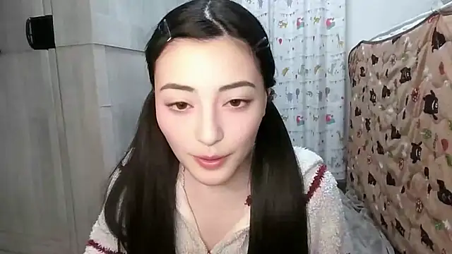 Snapshot of kaede_2112 chatting on 03-03-26, 01:28 kaede 2112 online show from 03-03-26, 01:28