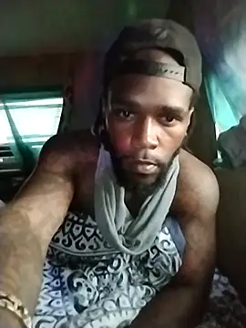 Snapshot of Faevaca38_ chatting on 11-25-25, 10:32 Faevaca38 online show from 11-25-25, 10:32