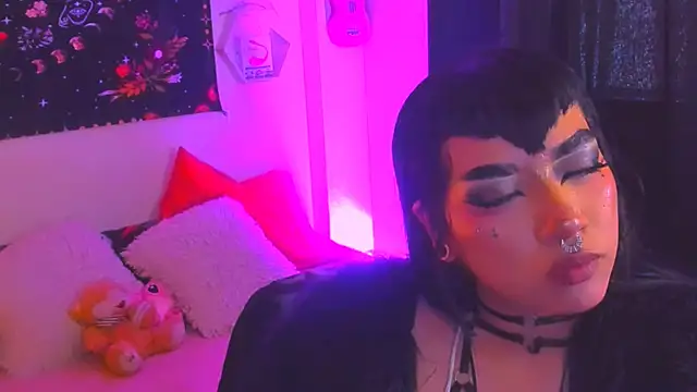 VexieDemon666 online show from 11-26-25, 02:07