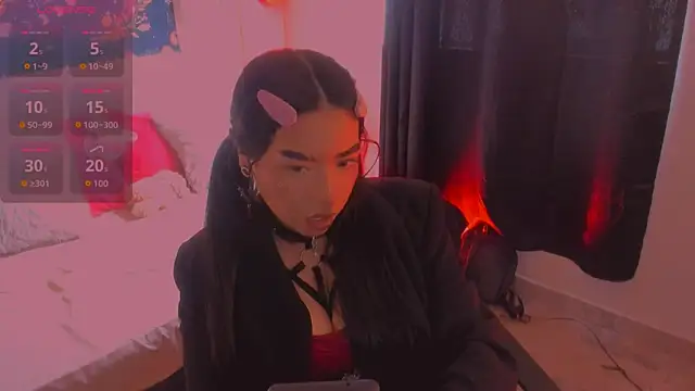 VexieDemon666 online show from 11-28-25, 01:58