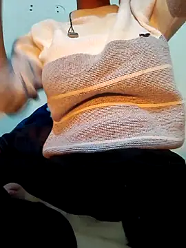 Only Lali online show from 01-10-26, 02:02