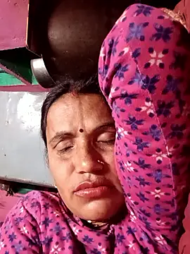 Snapshot of Sexy_bigg chatting on 11-23-25, 07:35 Sexy bigg online show from 11-23-25, 07:35