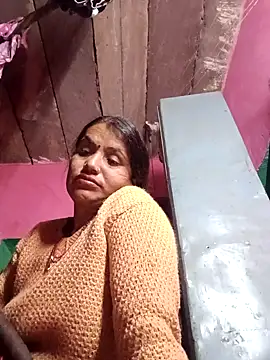 Snapshot of Sexy_bigg chatting on 11-25-25, 07:47 Sexy bigg online show from 11-25-25, 07:47