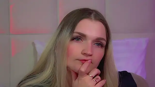 AnnyRaii online show from 01-31-26, 07:11