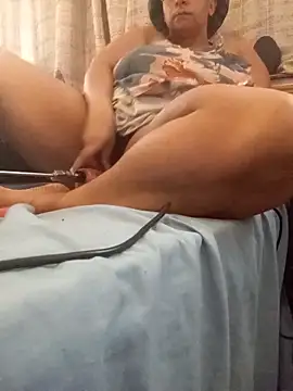 LaReineCleo online show from 02-14-26, 06:54