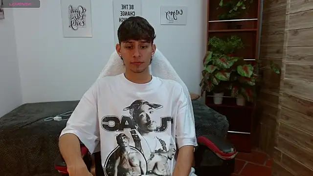 DraxBlade09 online show from 04-04-26, 03:53