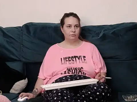 EmilyJenner online show from 03-30-26, 02:23