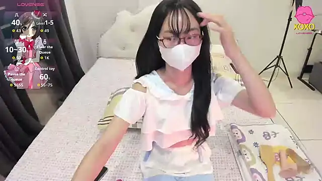 Teahyee online show from 01-06-26, 02:32