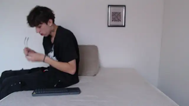 Dio  morningstar online show from 02-25-26, 01:32