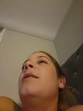 Snapshot of Drowning667 chatting on 11-21-25, 05:28 Drowning667 online show from 11-21-25, 05:28