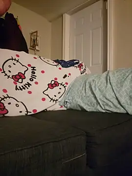 Drowning667 online show from 04-26-26, 05:49