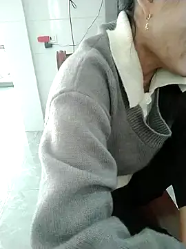 Snapshot of alibaba3x chatting on 11-29-25, 02:25 alibaba3x online show from 11-29-25, 02:25