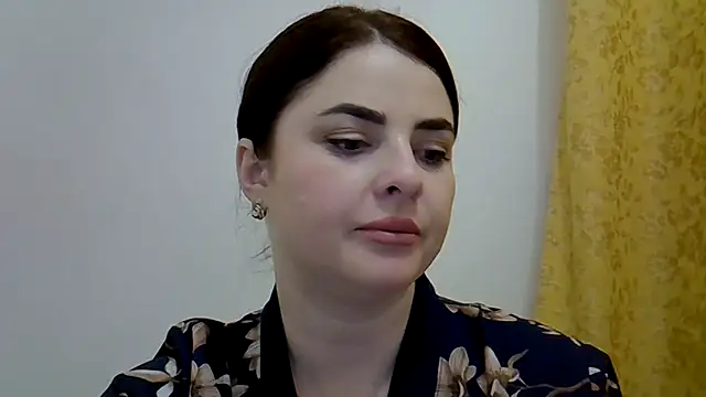 Darkroseq online show from 12-19-25, 06:15