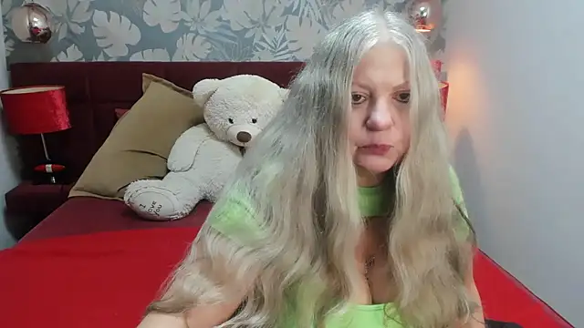 mariabelladonna online show from 11-25-25, 09:04