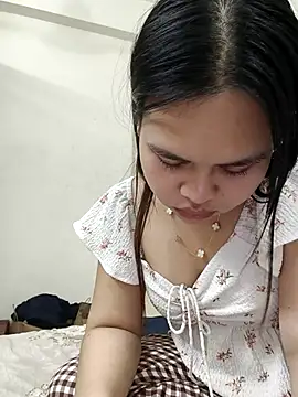 melee lovexh online show from 11-20-25, 06:51