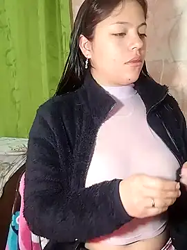 Snapshot of Juliana_Vip chatting on 11-24-25, 09:09 Juliana Vip online show from 11-24-25, 09:09