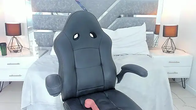 Baby Scarleth  online show from 11-30-25, 03:32