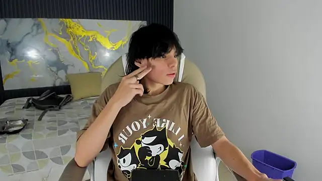 Sylasfrost online show from 12-01-25, 08:03