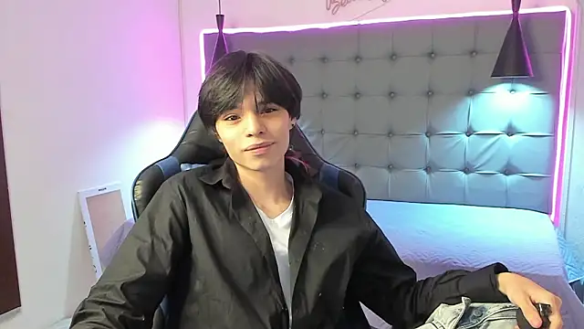 Sylasfrost online show from 02-19-26, 12:34