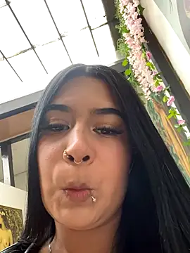 Emily 0-5 online show from 12-01-25, 08:47