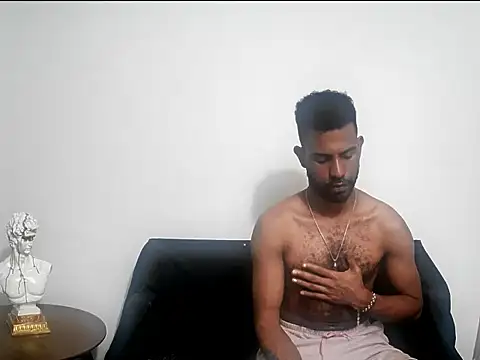 alberthot11 online show from 04-06-26, 04:46