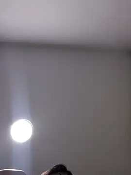 Snapshot of Laia_torres1 chatting on 11-22-25, 10:03 Laia torres1 online show from 11-22-25, 10:03