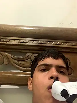 Snapshot of josuedosantos chatting on 11-18-25, 11:59 josuedosantos online show from 11-18-25, 11:59