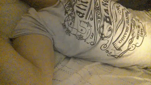 Snapshot of nocosensual chatting on 06-06-26, 10:25 nocosensual online show from 06-06-26, 10:25