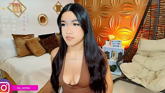 Ivycortes online show from 01-06-26, 08:56