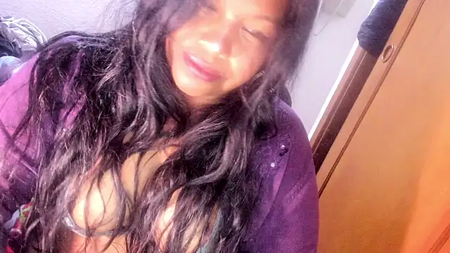 ebonycamelia online show from 05-29-26, 11:03