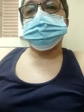 Snapshot of Bigbos99 chatting on 11-28-25, 12:52 Bigbos99 online show from 11-28-25, 12:52