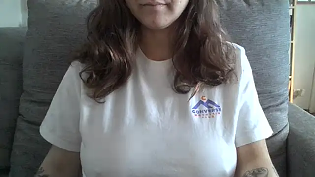 Snapshot of xxxluana chatting on 07-26-26, 06:15 xxxluana online show from 07-26-26, 06:15