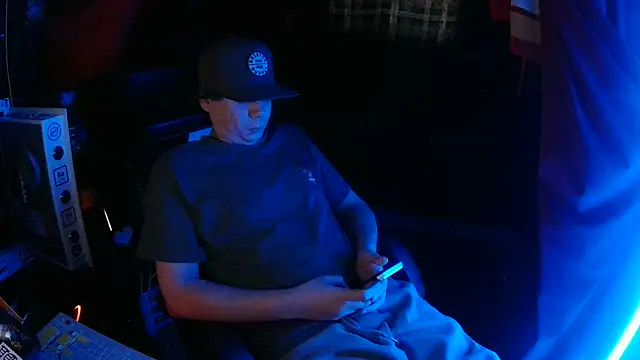 Bowerboi online show from 12-03-25, 05:44