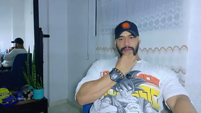 Snapshot of musclehetero chatting on 07-03-26, 09:16 musclehetero online show from 07-03-26, 09:16