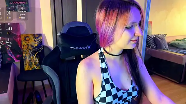 lavender monster online show from 02-14-26, 10:12