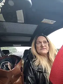 ccrider69  online show from 12-02-25, 09:21