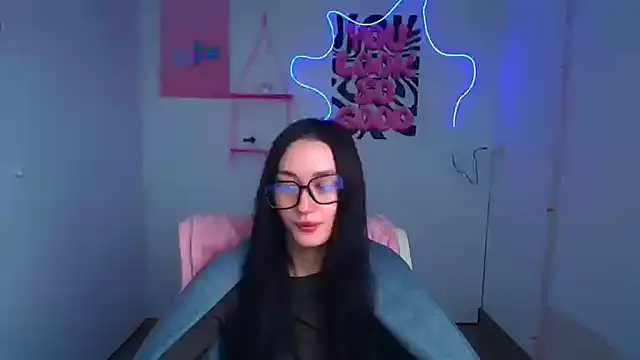 Stella XO online show from 02-18-26, 06:20