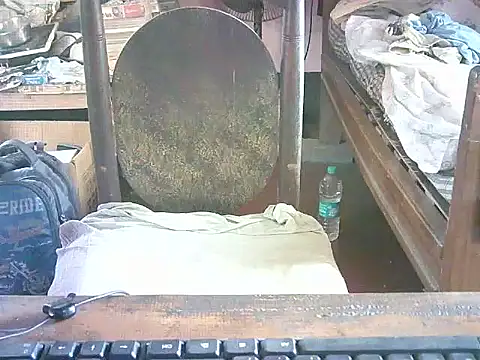 handsome12345  online show from 04-18-26, 03:21