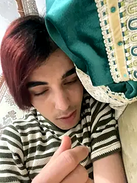 Snapshot of marwanswitie1 chatting on 11-24-25, 04:51 marwanswitie1 online show from 11-24-25, 04:51