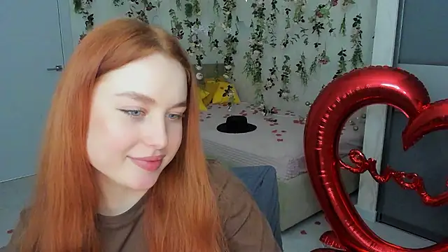 AirySilhouette online show from 02-14-26, 04:04