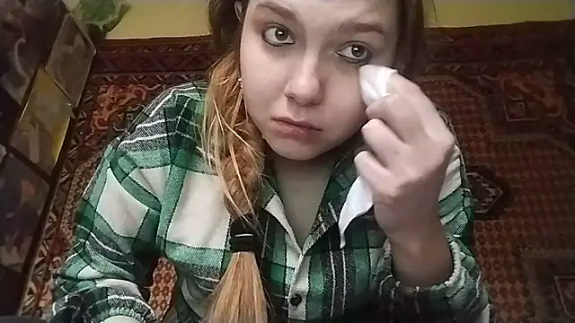 Snapshot of KikiBang chatting on 01-15-26, 08:19 KikiBang online show from 01-15-26, 08:19