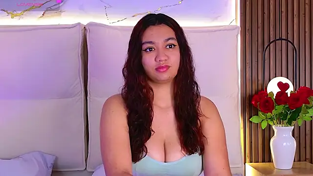 VictoriaLombardi online show from 11-29-25, 01:14