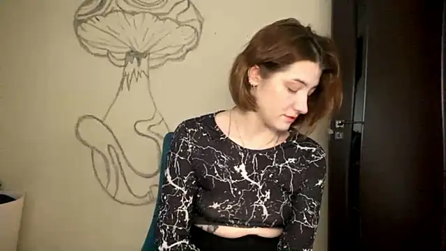 Snapshot of Marimari_maur chatting on 11-27-25, 07:21 Marimari maur online show from 11-27-25, 07:21