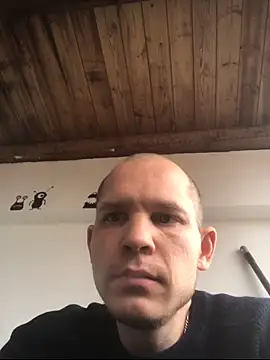 Spielzeugtwink online show from 06-12-26, 01:54