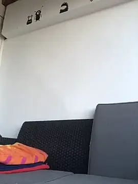 Spielzeugtwink online show from 07-03-26, 03:51